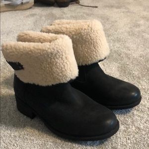 UGG women’s Aldon winter boot
